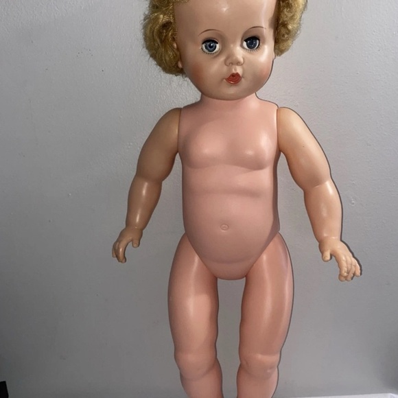 Vintage Ellanee 26-11 Drink N’ Wet Toddler doll, 28”-1960 - Picture 3 of 15
